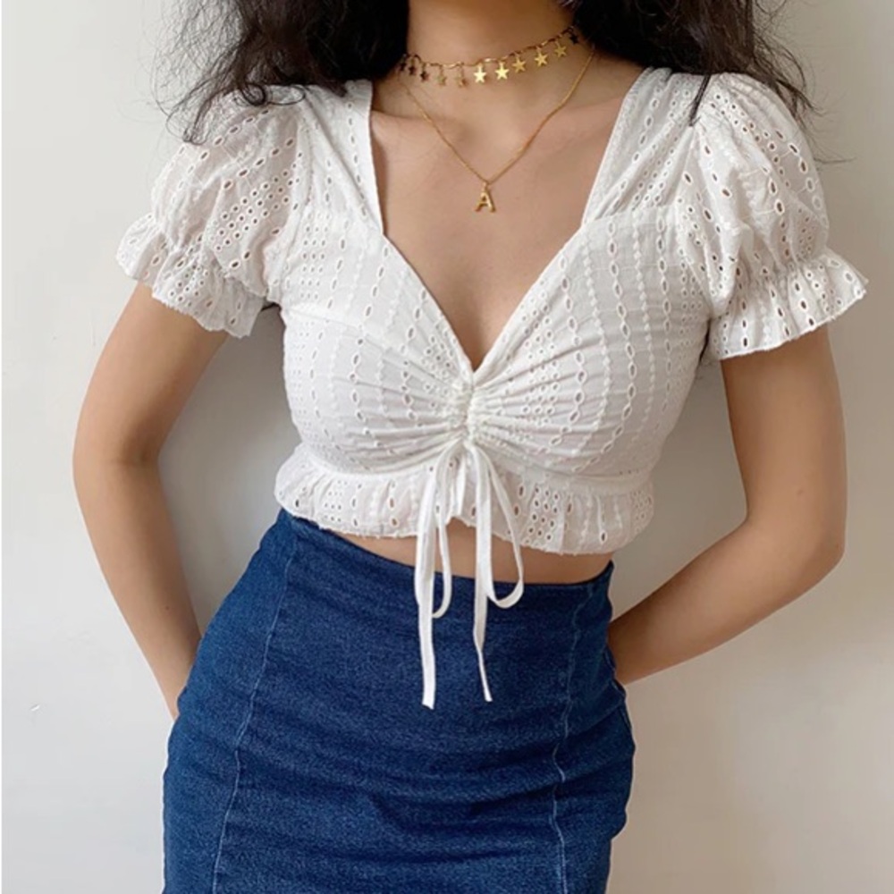 Pellucid French white v-neck top